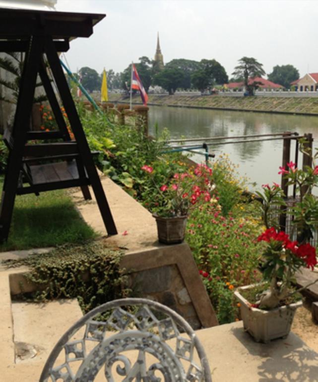 Ayothaya Riverside House Phra Nakhon Si Ayutthaya Exterior foto