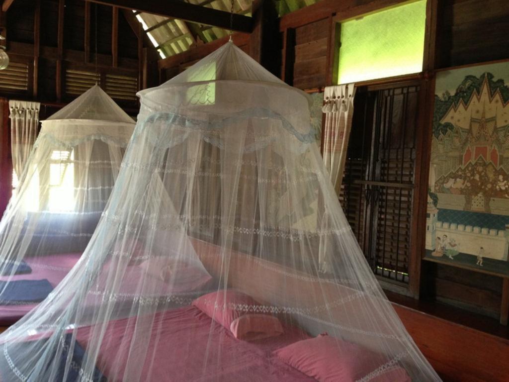 Ayothaya Riverside House Phra Nakhon Si Ayutthaya Habitación foto