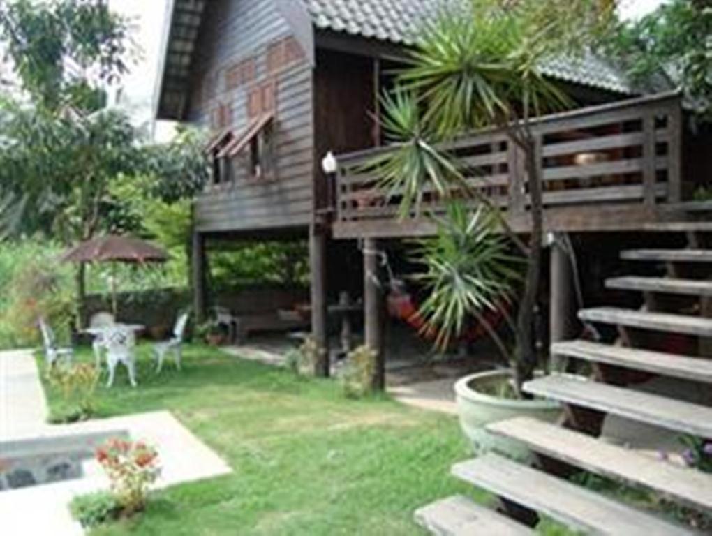 Ayothaya Riverside House Phra Nakhon Si Ayutthaya Habitación foto